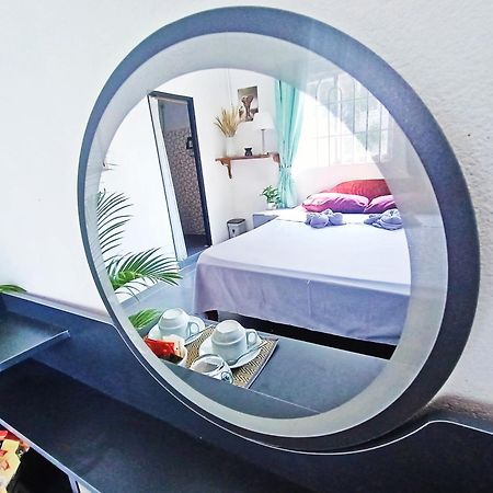 Sam'S Guesthouse M'Pai Bay Rongszanlöm-sziget Kültér fotó