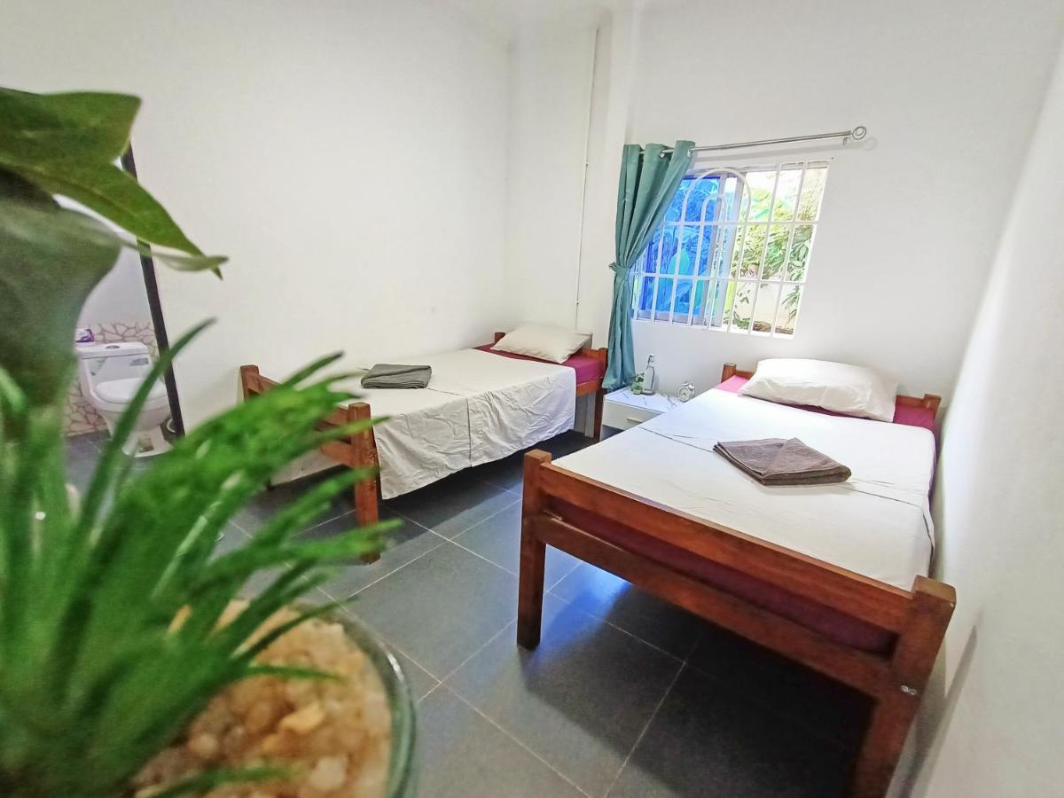 Sam'S Guesthouse M'Pai Bay Rongszanlöm-sziget Kültér fotó