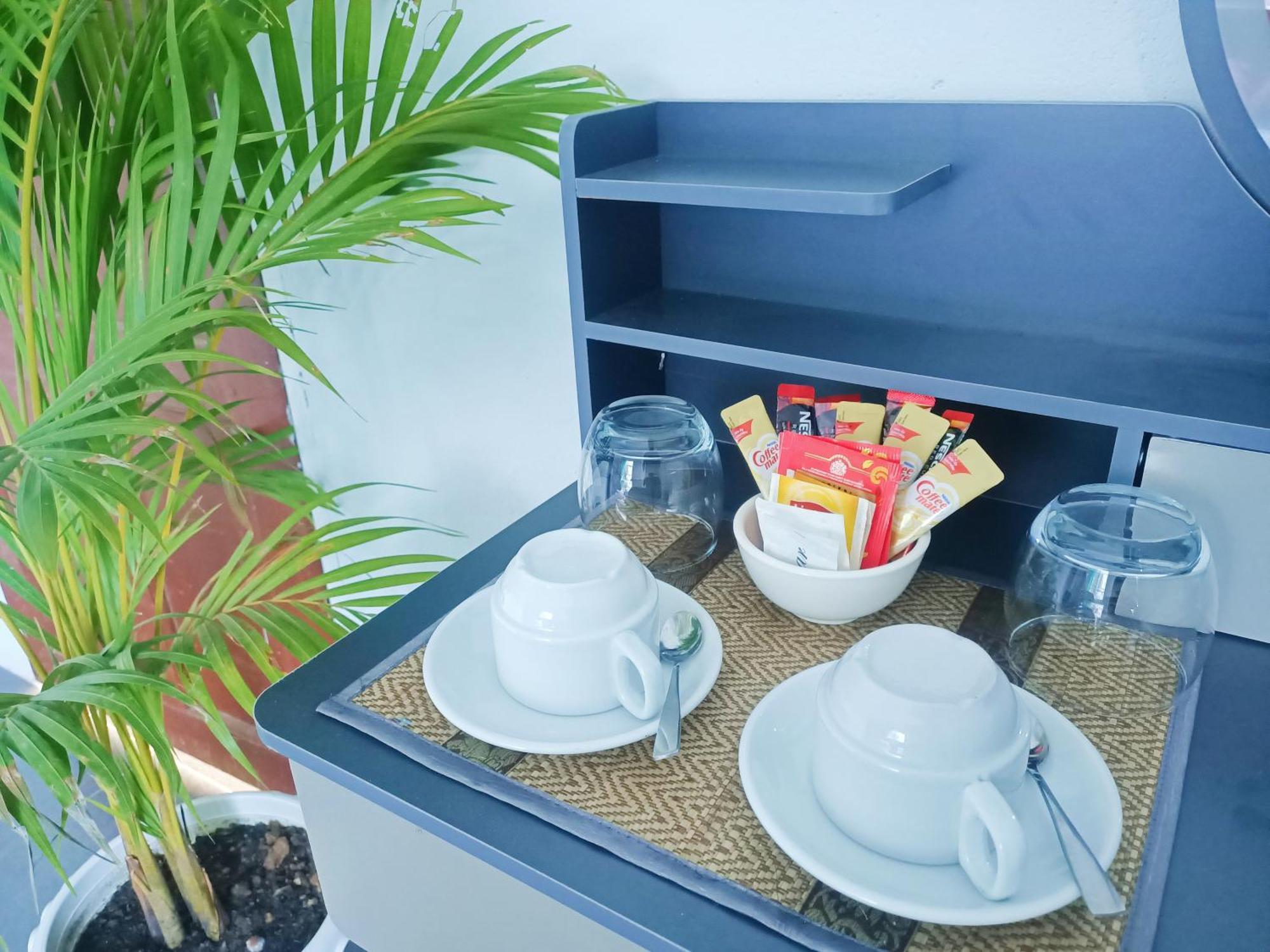 Sam'S Guesthouse M'Pai Bay Rongszanlöm-sziget Kültér fotó